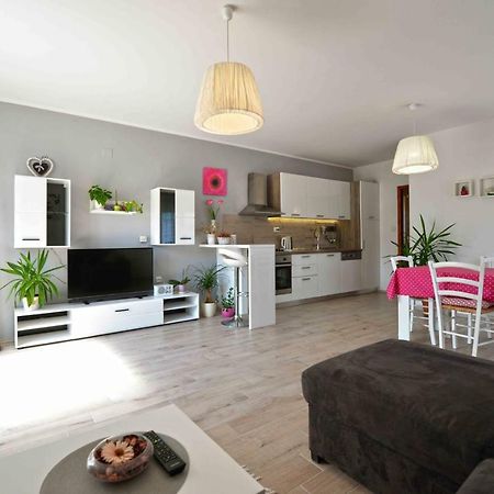 Apartment Kristina Murter Buitenkant foto